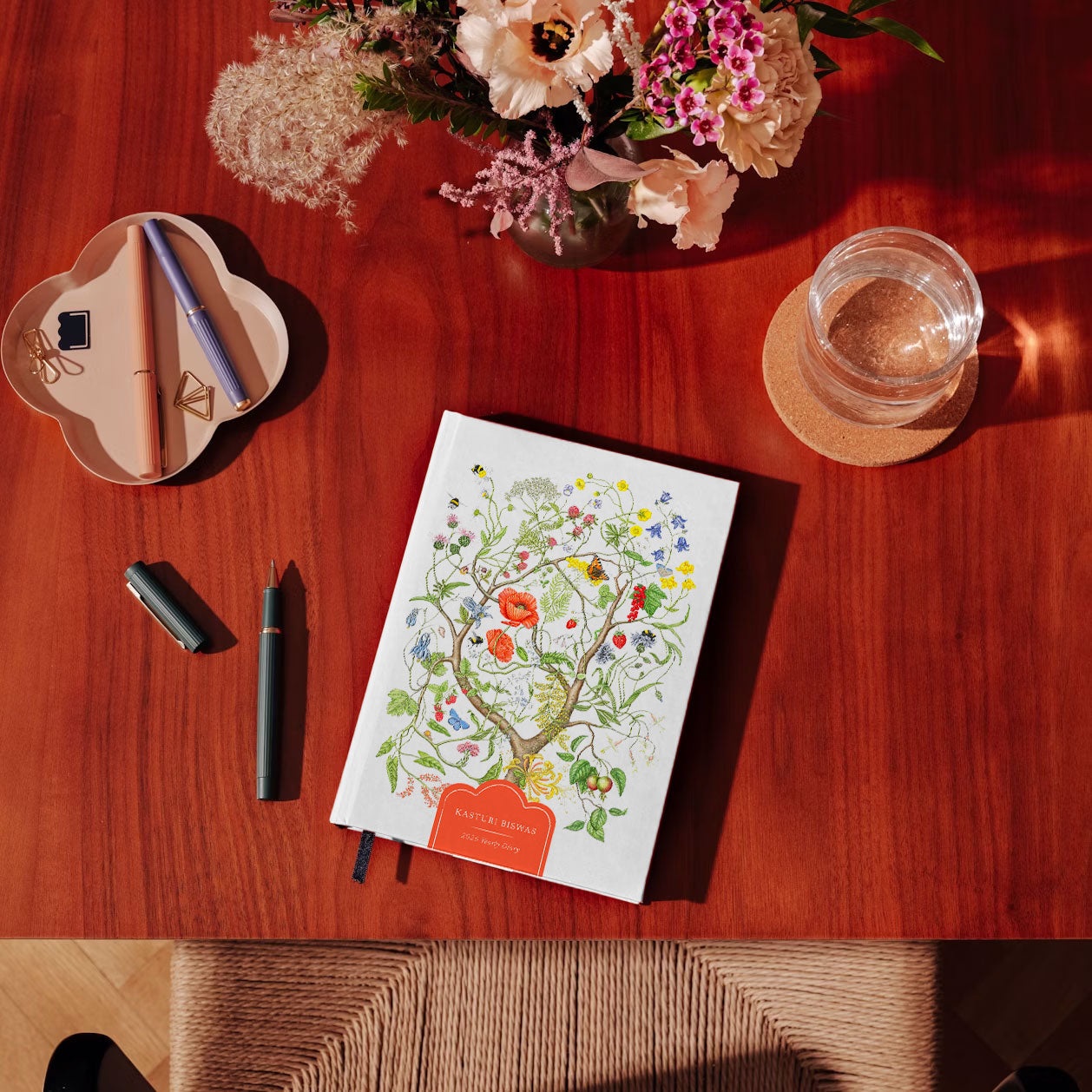 Custom Notebook, Custom Journals, Books, book lover, bibliophile, Gift Ideas, Reading Journal, Journaling, Writing, Journals, Personalised Journal, Everyday Journaling, Journal Prompts, Reading Challenges, Daily Reading Tracker, Reading Wish Lists, Guided Journal, Guided Journaling, Calendar Diary, Personalised 2026 Planner, Dated Planner, Personalised Planner, 2026 Planner, 2026 Diary, Annual Diary, Planner 2026, Yearly Diary, New Year Diary, New Year Journal, Yearly Journal, Year Planner