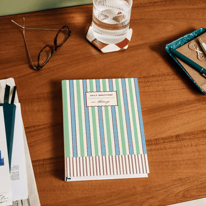Gratitude Journal, Journaling, Writing, Journals, Personalised Journal, 5 minute journal, Everyday Journaling, Journal Prompts, Gratitude Challenges, Positive Affirmations, Daily Affirmations, Manifesting, Guided Journal, Guided Journaling, The Muddy Jumpers 